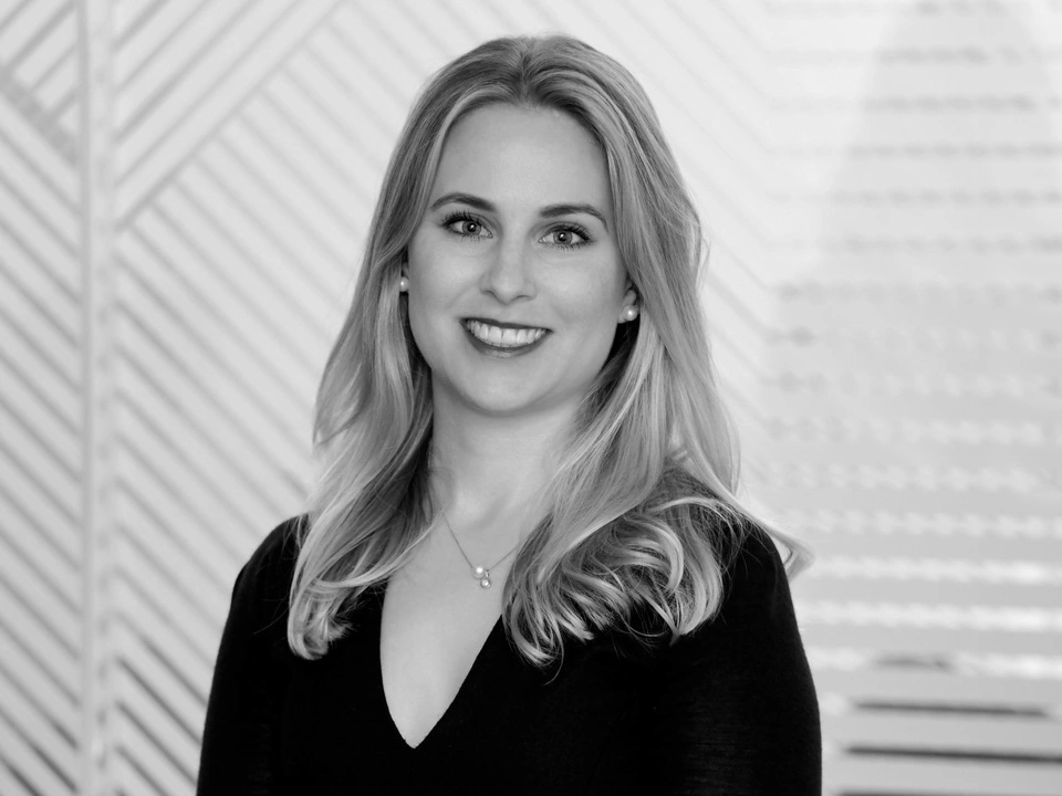 sofie-edwards.jpg