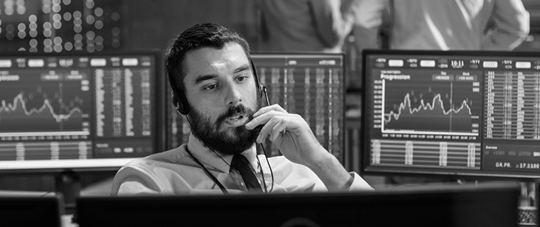 male-trader-fx.jpg